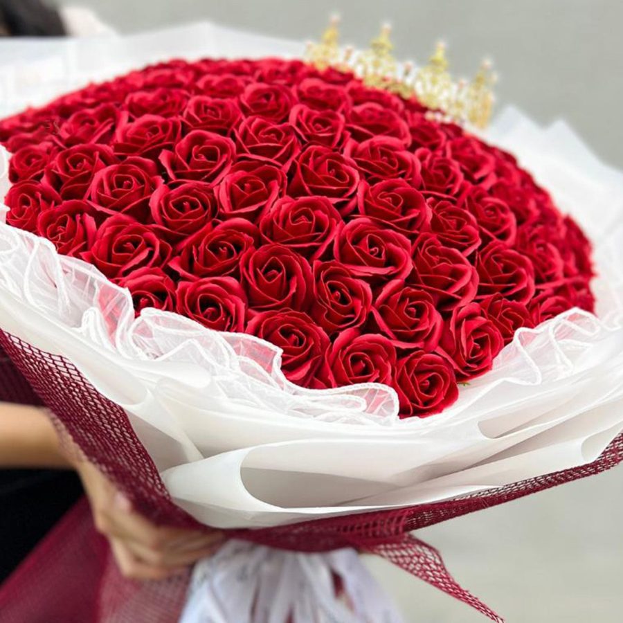 Soap Roses Crown (Red) 1 Bouquet