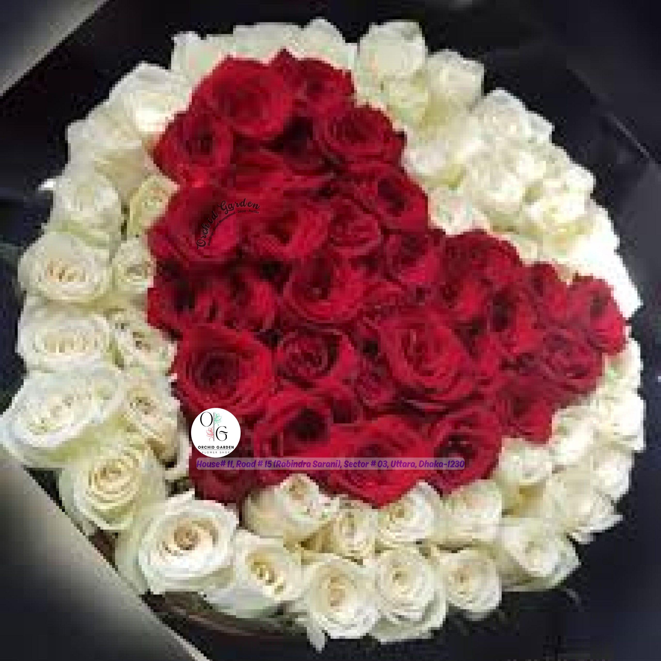 4d58f8a00cef5a48d440ed5045786c7e634fc583.jpg Small VIP Open Bouquet - Image 1
