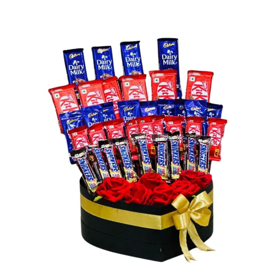 Deluxe Chocolate Love With Roses 1 Box