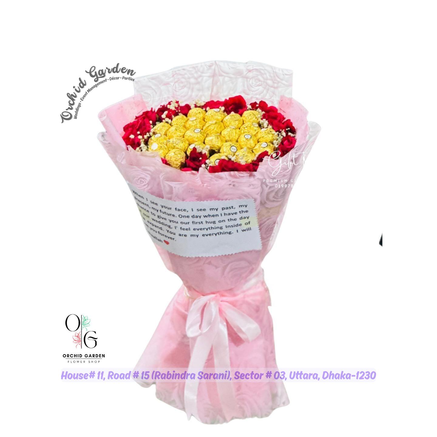 673ed1d6c48ef4dd36549fee.jpg Luxurious Ferrero Rocher Love With Roses 1 Bouquet - Image 1